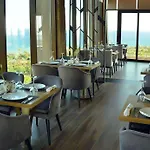 Noah's Ark Deluxe & 5* Famagusta (Northern Cyprus)