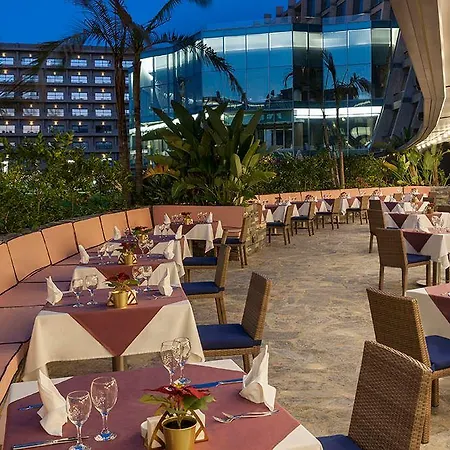 Noah's Ark Deluxe & 5*