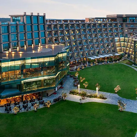 Noah's Ark Deluxe & 5*