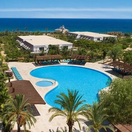 Noah's Ark Deluxe & 5* Famagusta (Northern Cyprus)