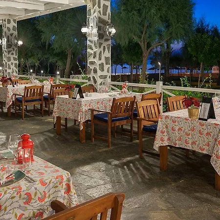 Hotel Noah's Ark Deluxe & 5*