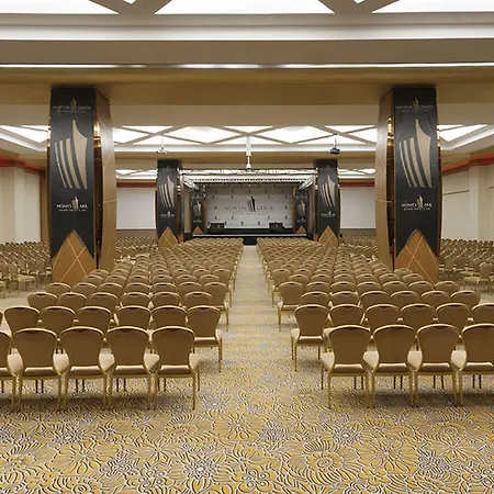 Noah's Ark Deluxe & 5*