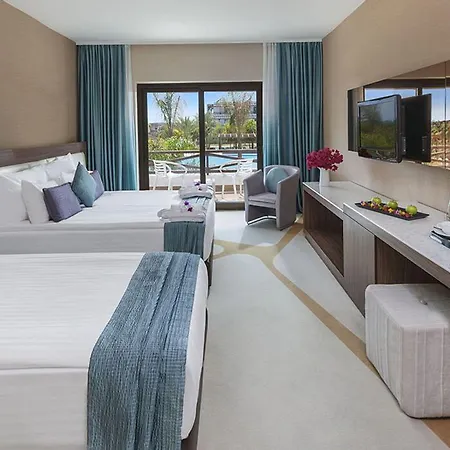 Noah's Ark Deluxe & 5* Famagusta (Northern Cyprus)