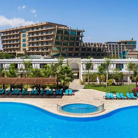 Noah's Ark Deluxe & 5* Famagusta (Northern Cyprus)