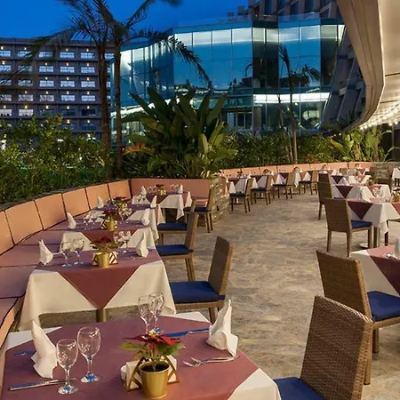 Noah's Ark Deluxe & 5* Famagusta (Northern Cyprus)