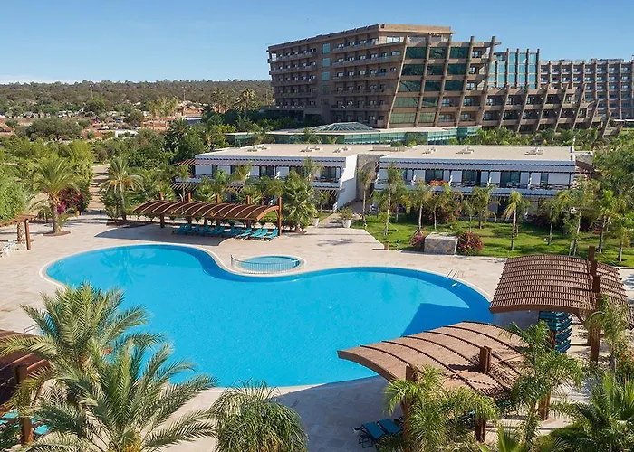 Hotel Noah's Ark Deluxe &