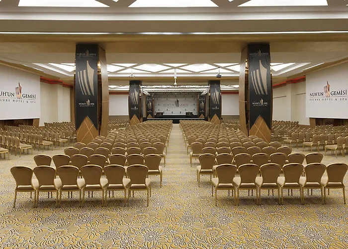 Noah's Ark Deluxe & 5*