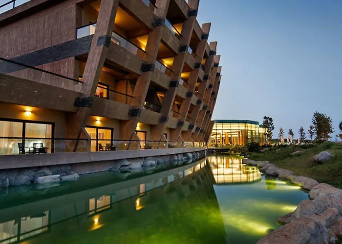 Hotel Noah's Ark Deluxe & Famagusta (Northern Cyprus)