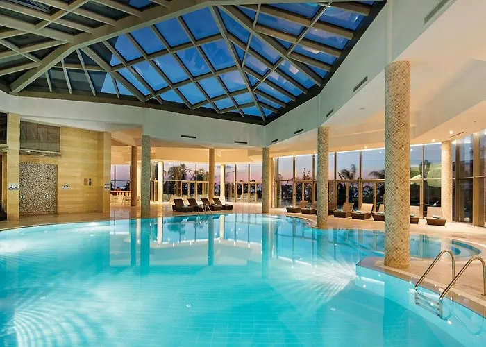 Hotel Noah's Ark Deluxe & 5*