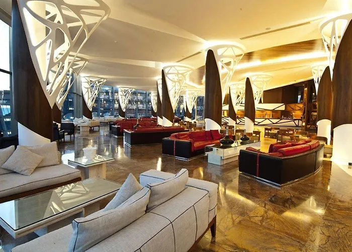 فندق Noah's Ark Deluxe & فاماغوستا