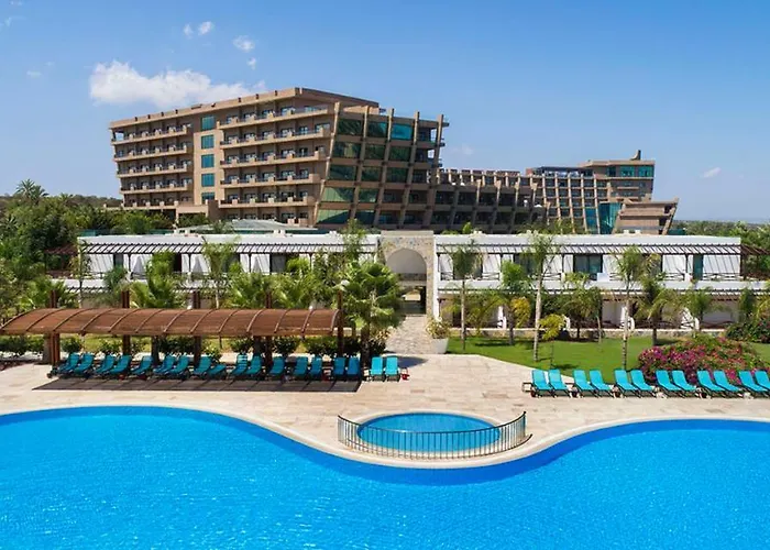 Noah's Ark Deluxe & 5* Famagusta (Northern Cyprus)