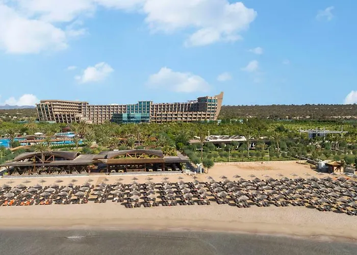 Noah's Ark Deluxe & 5* Famagusta (Northern Cyprus)