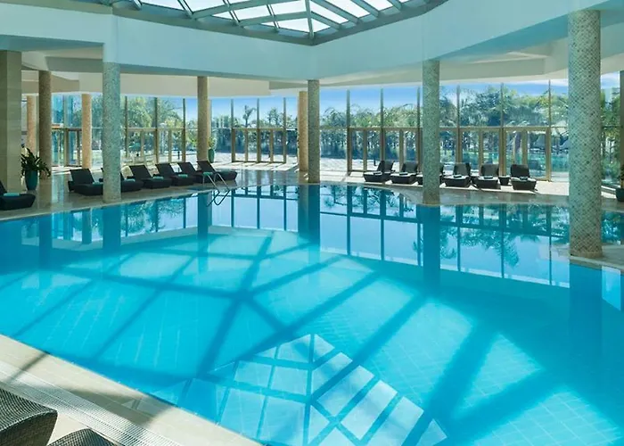 Noah's Ark Deluxe & 5*