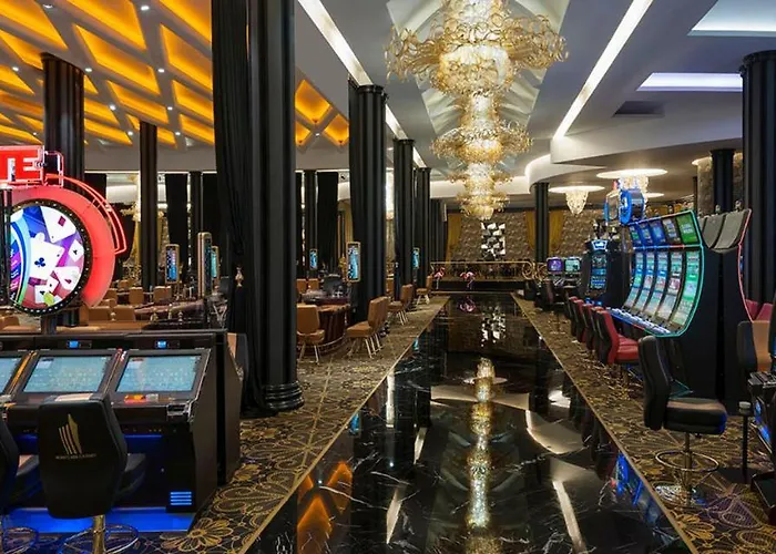 Hotel Noah's Ark Deluxe &